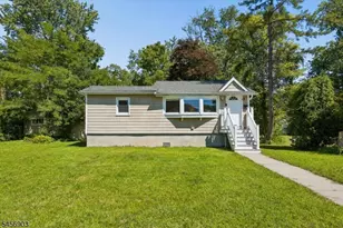 3 Minnehaha Blvd, Parsippany, NJ 07034 - Photo 10