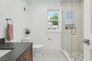 941 Lincoln Ave E, Cranford Township, NJ 07016 - Photo 6