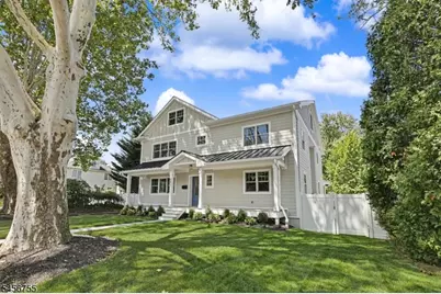 941 Lincoln Ave E, Cranford Township, NJ 07016 - Photo 2