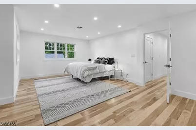 941 Lincoln Ave E, Cranford Township, NJ 07016 - Photo 32