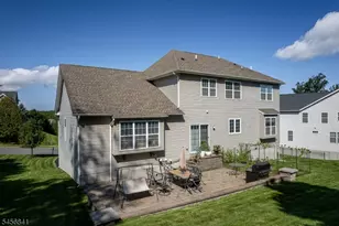 5 Pfrommer Ave, Mount Olive, NJ 07828 - Photo 2