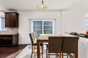 5 Pfrommer Ave, Mount Olive, NJ 07828 - Photo 8