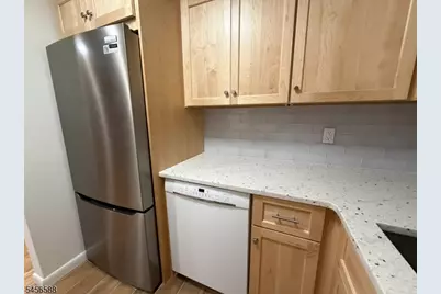 6-16 E Blackwell St #3-H, Dover, NJ 07801 - Photo 8