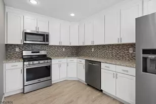 74 Boston St, Newark, NJ 07103 - Photo 6