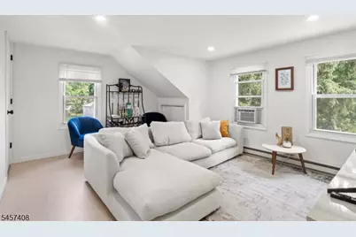 22 Frazer Rd, Denville, NJ 07834 - Photo 2