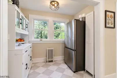8 S Oak Ct, Madison, NJ 07940 - Photo 12