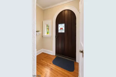 8 S Oak Ct, Madison, NJ 07940 - Photo 2