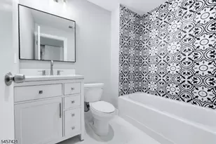 39 Grand Ave, Newark, NJ 07106 - Photo 24
