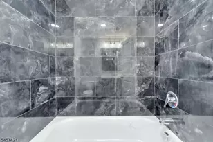 39 Grand Ave, Newark, NJ 07106 - Photo 28