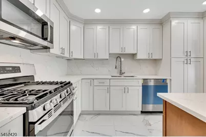 283 S Michigan Ave #A, Kenilworth, NJ 07033 - Photo 16