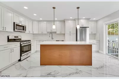 283 S Michigan Ave #A, Kenilworth, NJ 07033 - Photo 12