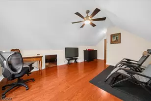 16 Abbott Ct, Flemington, NJ 08822 - Photo 16