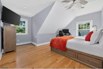 70 Old Mountain Rd, Clinton Township, NJ 08833 - Photo 34