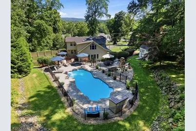 70 Old Mountain Rd, Clinton Township, NJ 08833 - Photo 8