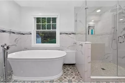 70 Old Mountain Rd, Clinton Township, NJ 08833 - Photo 32