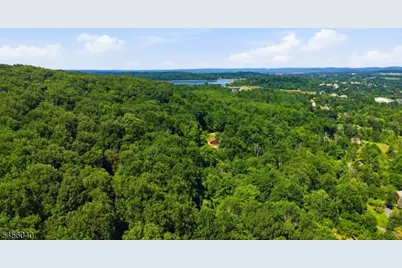 70 Old Mountain Rd, Clinton Township, NJ 08833 - Photo 4