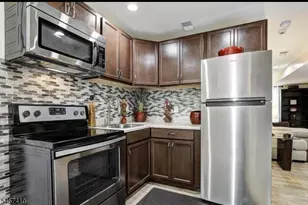 109 Palm St, Newark, NJ 07106 - Photo 22