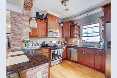 109 Palm St, Newark, NJ 07106 - Photo 8
