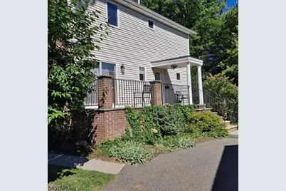9 Woods Edge Ct, White Township, NJ 07823 - Photo 2