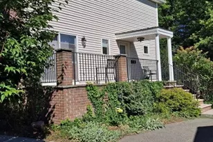 9 Woods Edge Ct, White Township, NJ 07823 - Photo 2