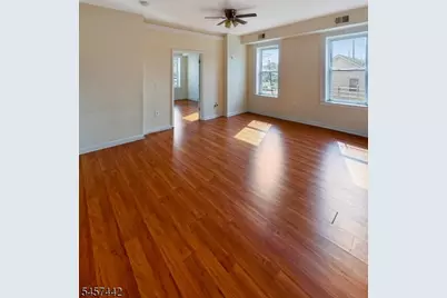 319 14th Ave #2, Newark, NJ 07103 - Photo 1