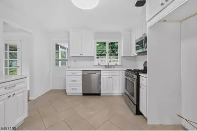 204 Hillside Ave, Chatham, NJ 07928 - Photo 12