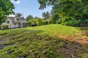 204 Hillside Ave, Chatham, NJ 07928 - Photo 8