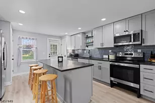 22 Decatur, Knowlton Township, NJ 07832 - Photo 4
