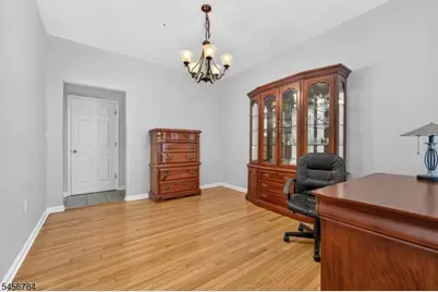 7 Pinehurst Cir, Clinton Township, NJ 08801 - Photo 4