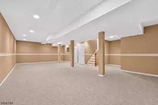 7 Pinehurst Cir, Clinton Township, NJ 08801 - Photo 16