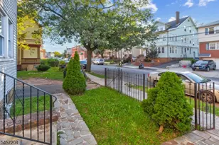 96 Goodwin Ave, Newark, NJ 07112 - Photo 4