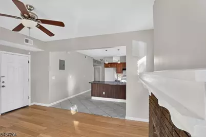96 Goodwin Ave, Newark, NJ 07112 - Photo 14