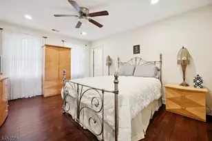 1121 N Washington Ave, Green Brook Township, NJ 08812 - Photo 20