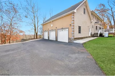 1121 N Washington Ave, Green Brook Township, NJ 08812 - Photo 28