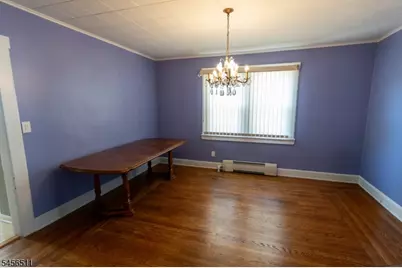 30 Carnation St, Bergenfield, NJ 07621 - Photo 4