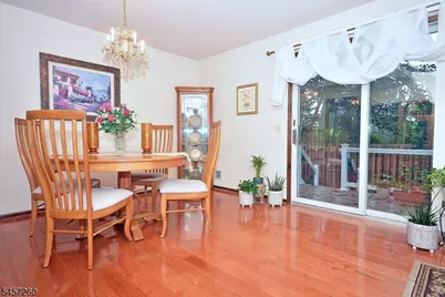 40 Giles Biondi Ct, Bound Brook, NJ 08805 - Photo 8