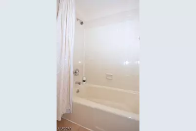 40 Giles Biondi Ct, Bound Brook, NJ 08805 - Photo 18
