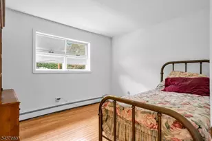 1996 Amwell Rd, Franklin Township, NJ 08873 - Photo 20