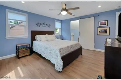 35 Sunrise Ter, Cedar Grove, NJ 07009 - Photo 16