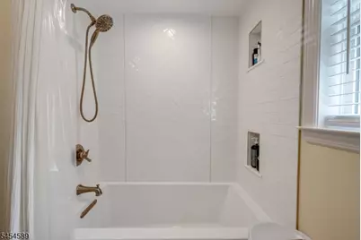 35 Sunrise Ter, Cedar Grove, NJ 07009 - Photo 26