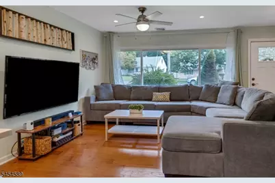35 Sunrise Ter, Cedar Grove, NJ 07009 - Photo 6