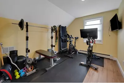 35 Sunrise Ter, Cedar Grove, NJ 07009 - Photo 24