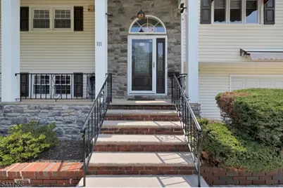 111 Walton Ave, Union Township, NJ 07083 - Photo 4