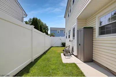 111 Walton Ave, Union Township, NJ 07083 - Photo 42