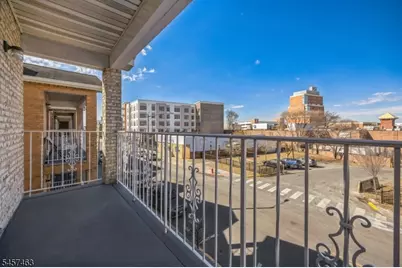 708 Ocean Ave #1, Jersey City, NJ 07305 - Photo 4