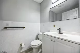 708 Ocean Ave, Jersey City, NJ 07305 - Photo 8