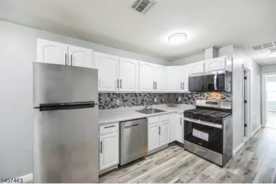 708 Ocean Ave #1, Jersey City, NJ 07305 - Photo 1