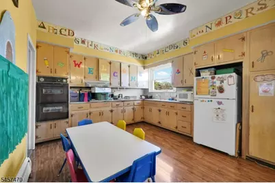 188 Washington Ave, Nutley, NJ 07110 - Photo 18