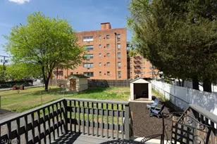 108 Thomas St, Bloomfield, NJ 07003 - Photo 36
