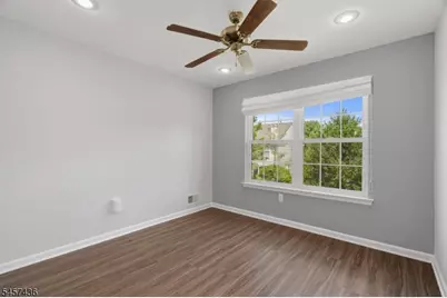 8 Ashley Ct, Franklin Township, NJ 08873 - Photo 24